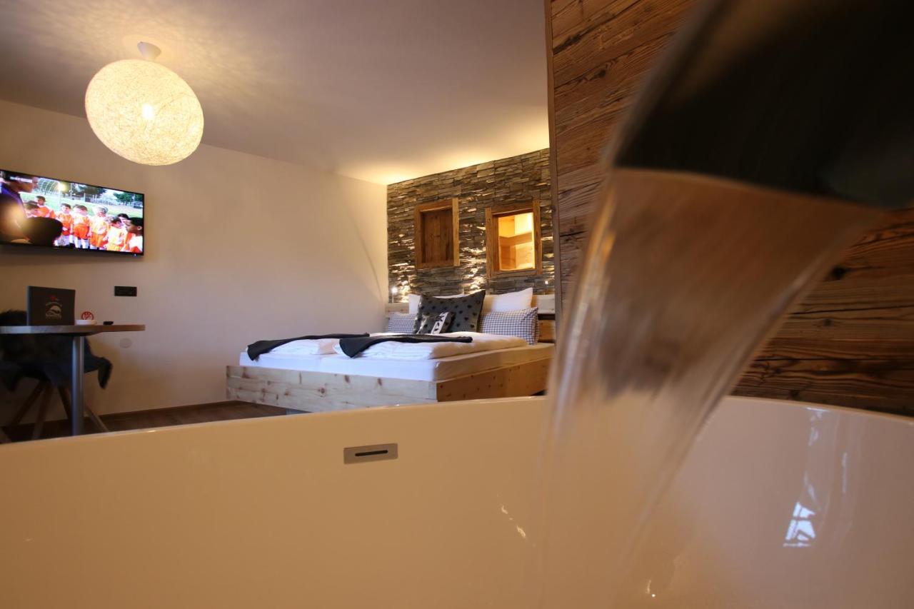 Hotel Sonnberg Saalbach-Hinterglemm Ngoại thất bức ảnh