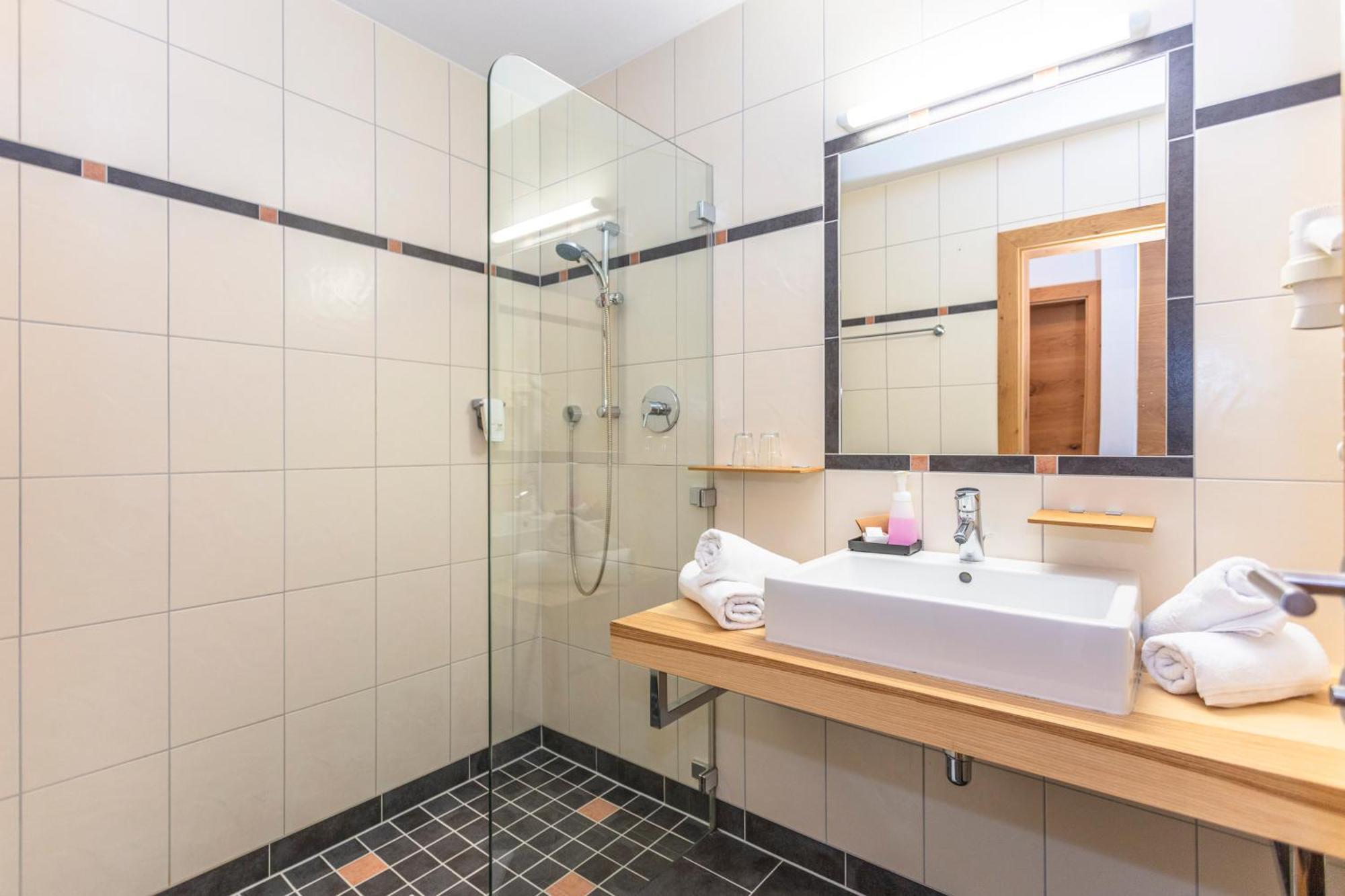 Hotel Sonnberg Saalbach-Hinterglemm Phòng bức ảnh