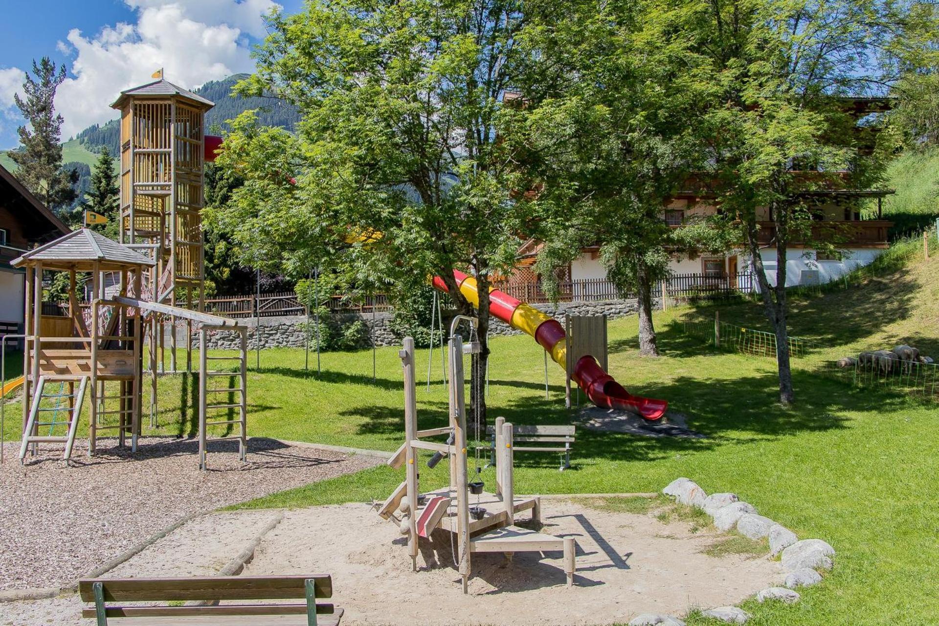 Hotel Sonnberg Saalbach-Hinterglemm Ngoại thất bức ảnh